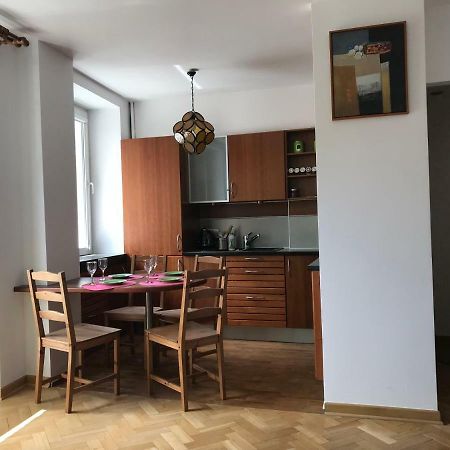 Nina Na Bielanskiej Varsovia Exterior foto