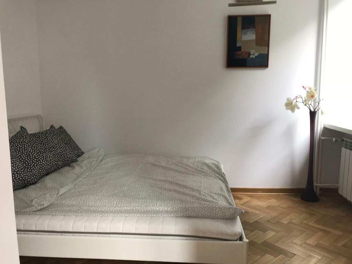 Nina Na Bielanskiej Varsovia Exterior foto